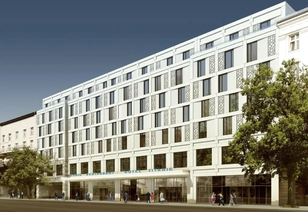 General view, Titanic Chaussee Berlin, Berlin
