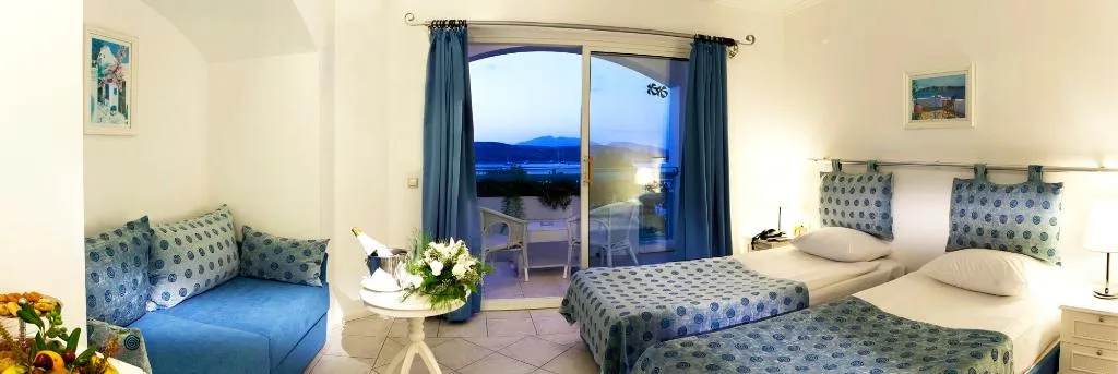 TRIPLE SUPERIOR SEA VIEW Room, Royal Asarlik Beach Hotel, Bodrum