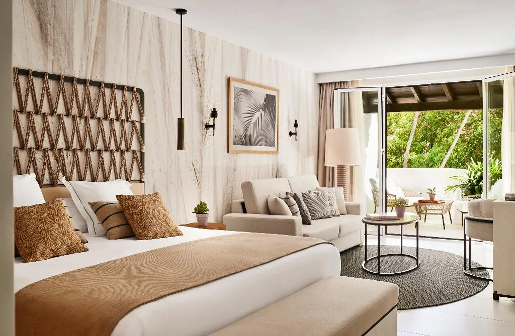 JUNIOR SUITE DELUXE Room, Puente Romano Beach Resort and Spa, Costa Del Sol