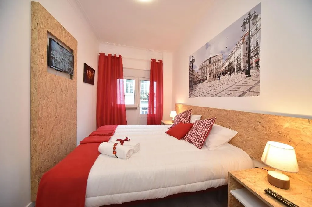Room, Tuk Tuk Hostel, Lisbon
