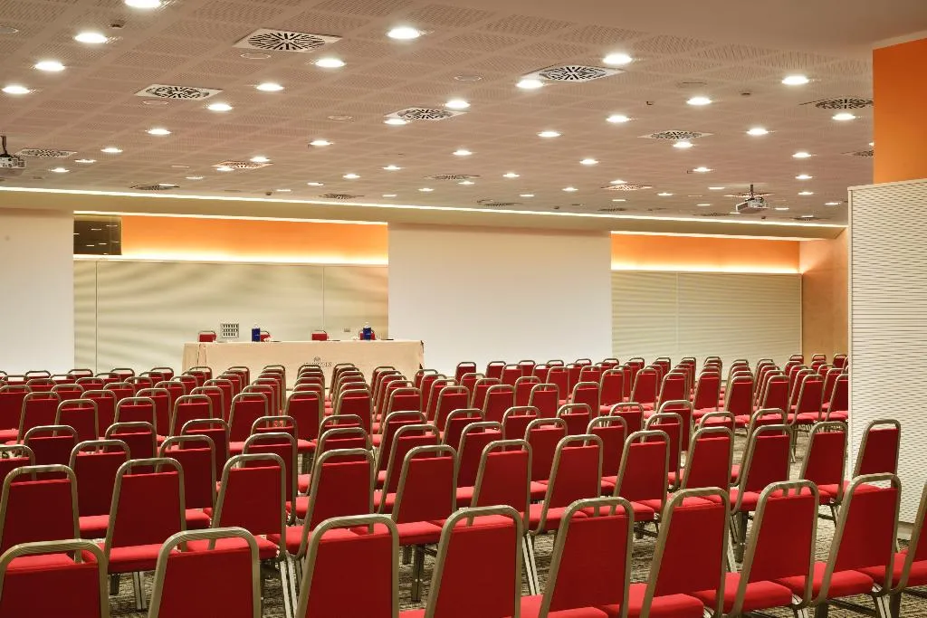 Conferences, Unahotels Varese, Milan