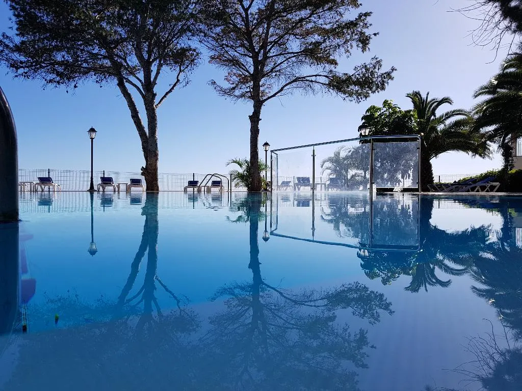 Pool, Albatroz Beach & Yacht Club, Madeira
