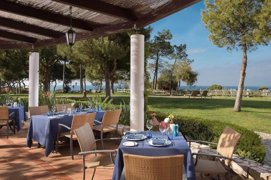 Restaurant, Pine Cliffs Ocean Suites, Algarve