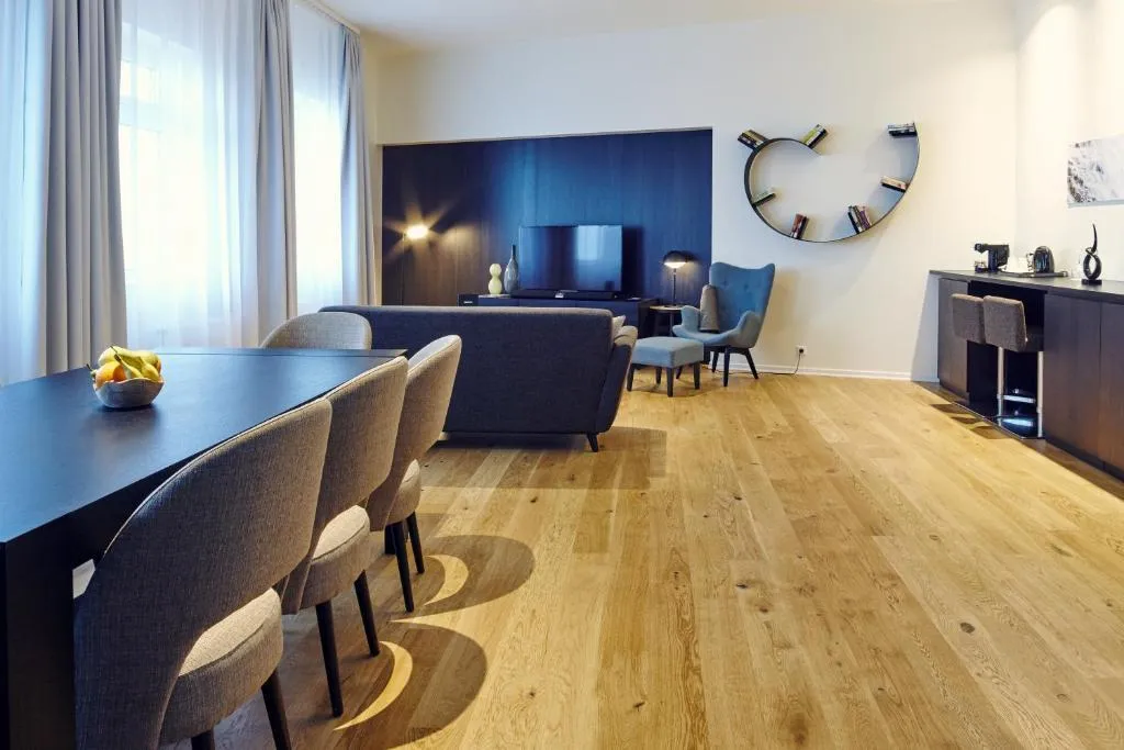 SUITE NON SMOKING Room, Fosshotel Reykjavik, Reykjavik