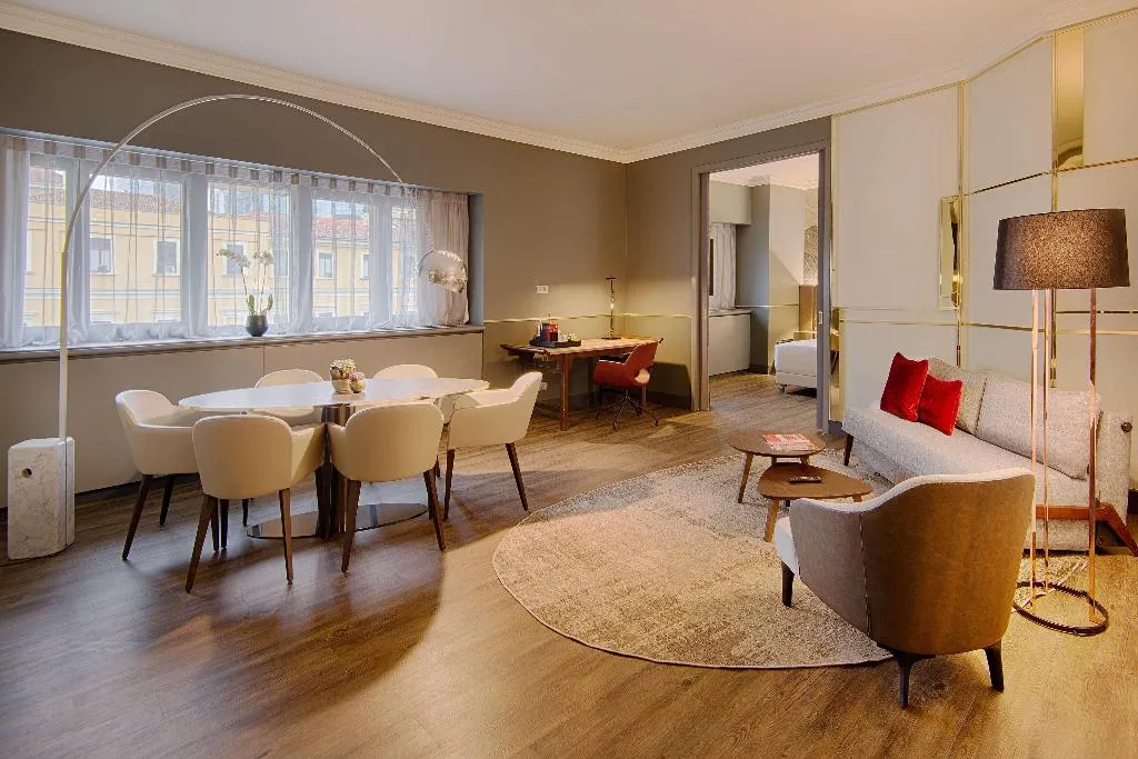 Room, NH Collection Milano Porta Nuova, Milan