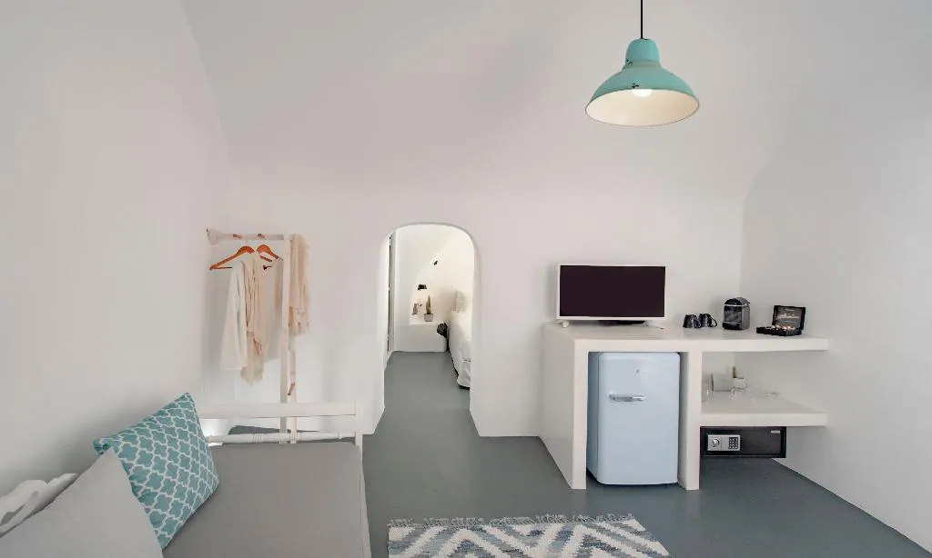 SUITE EXECUTIVE Room, Nano Suites, Santorini
