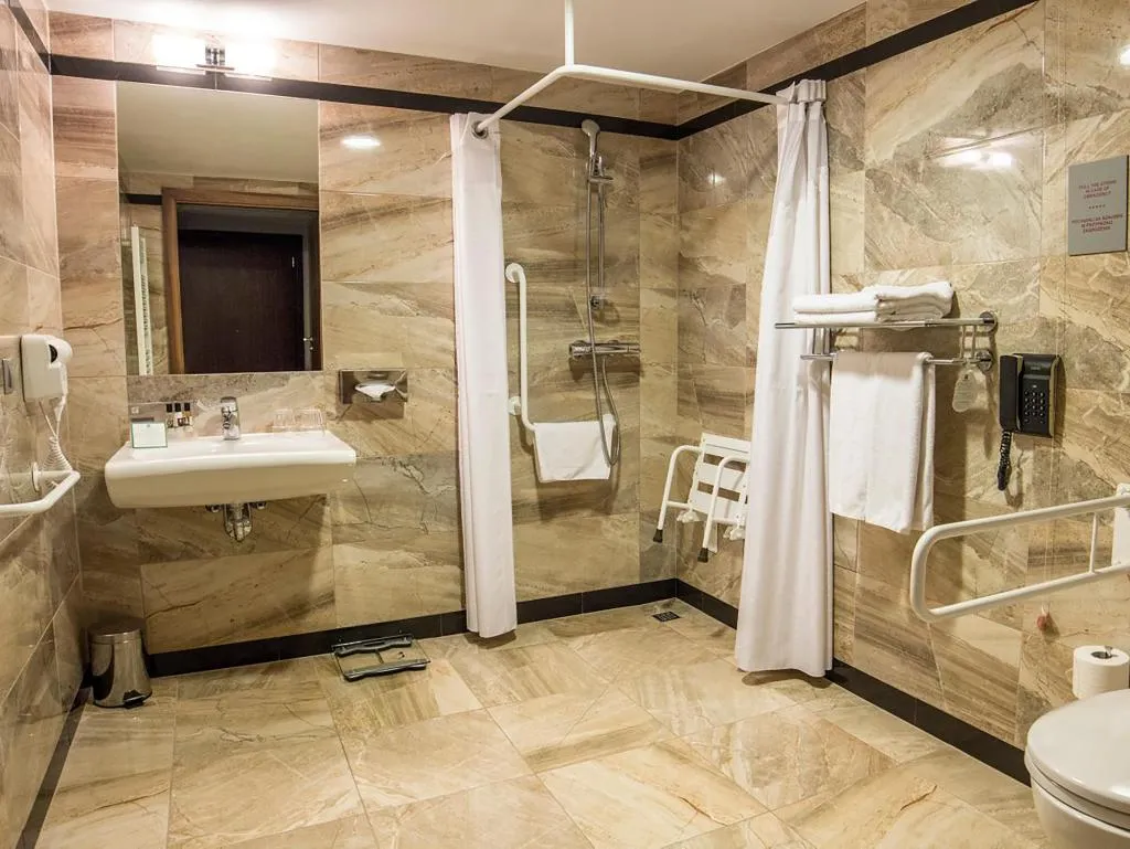 DOUBLE Accessible-Queen Size Bed Room, Holiday Inn Krakow City Centre, Krakow