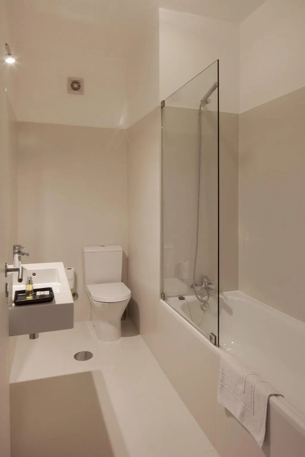 Room, Cale Guest House, Porto