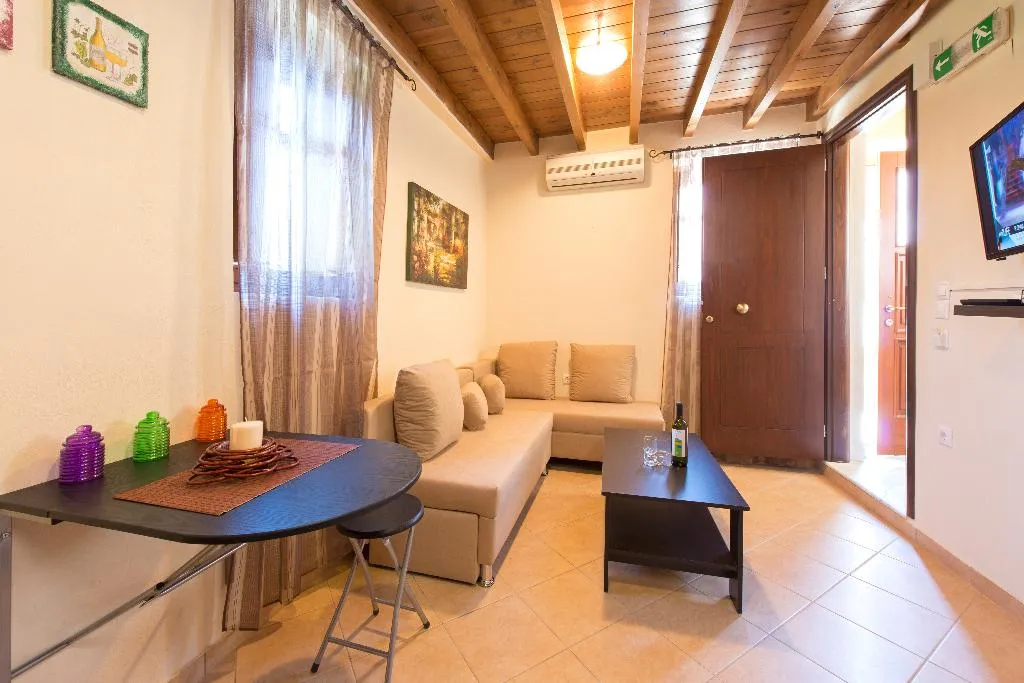 APARTMENT STANDARD Room, 3 Charites, Rhodes