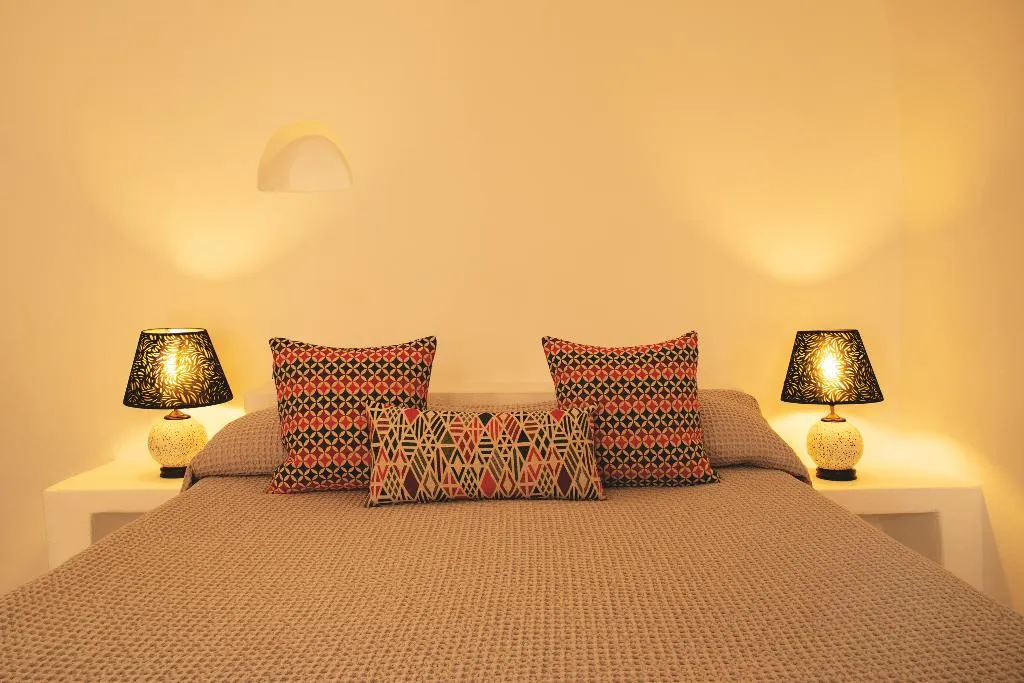 STUDIO STANDARD Room, Remezzo Villas, Santorini