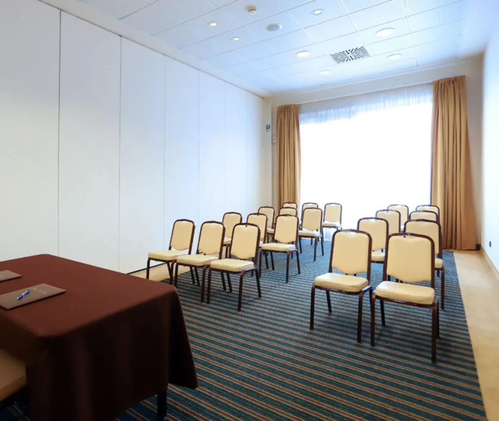 Conferences, Monica Hotel Fiera, Milan
