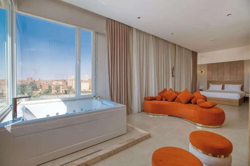 Room, Mazar Pyramids Hotel, Cairo