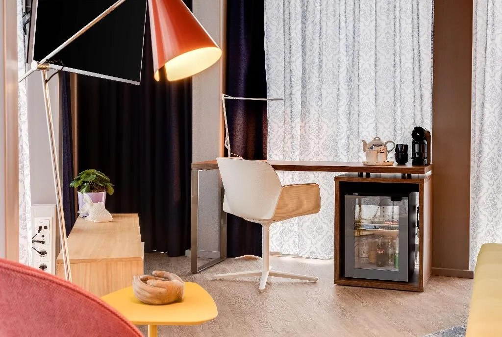 DOUBLE PREMIUM Room, nhow Amsterdam RAI, Amsterdam