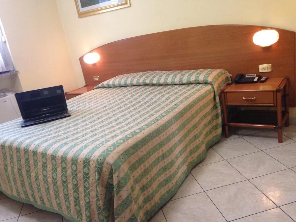 General view, Hotel La Caravella   Milano, Milan