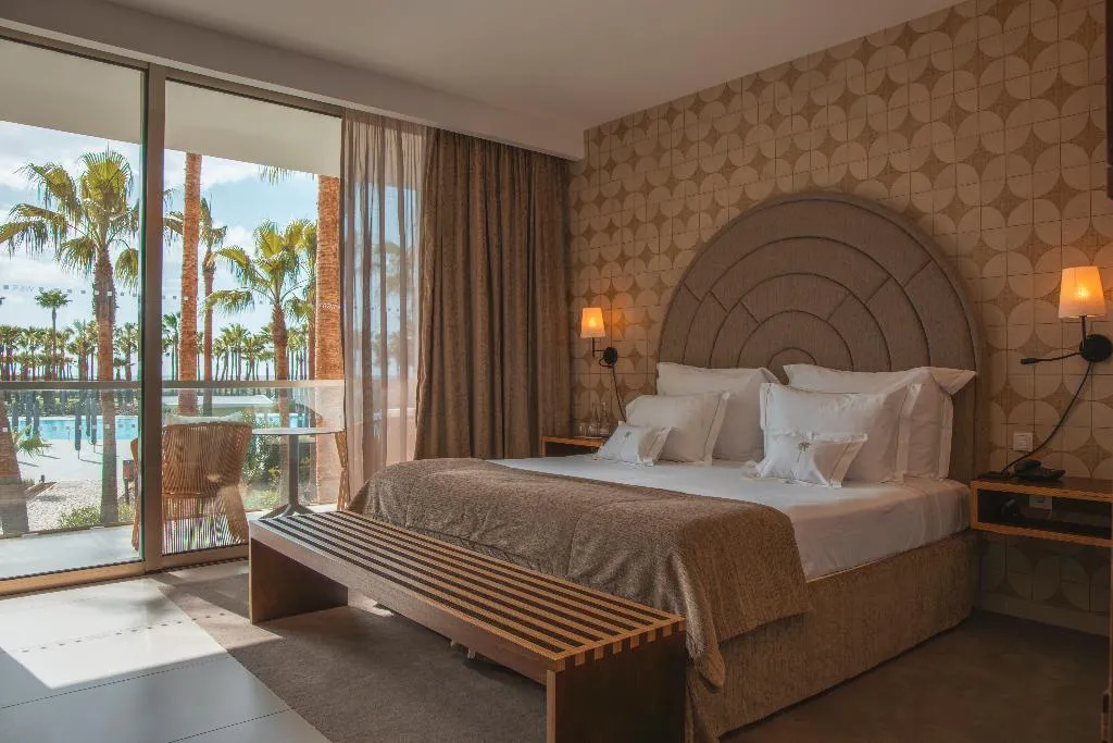 Double or Twin POOL VIEW Room, Wine & Books by the sea - Algarve Resort, Algarve