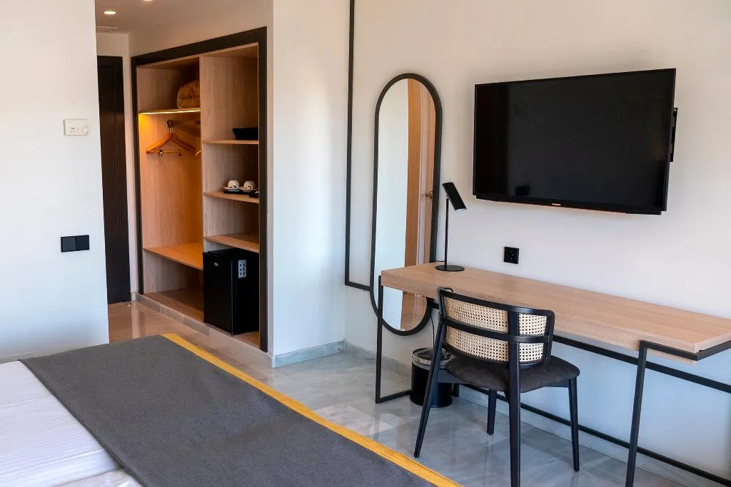 Double or Twin STANDARD Room, URH Sitges Playa, Costa Brava