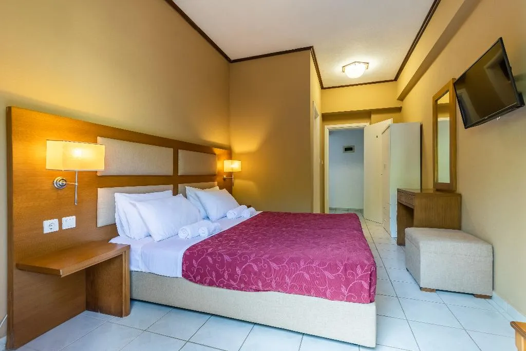 DOUBLE CAPACITY 2 Room, Elios Holidays Hotel, Skiathos