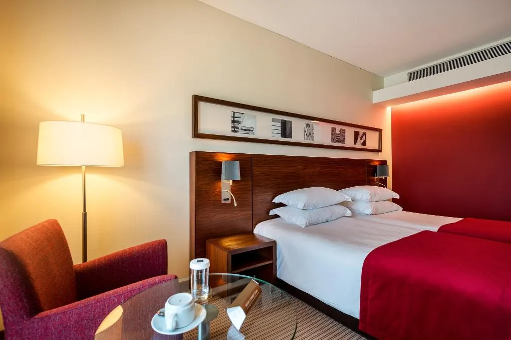 TWIN STANDARD Room, Lagoas Park, Lisbon