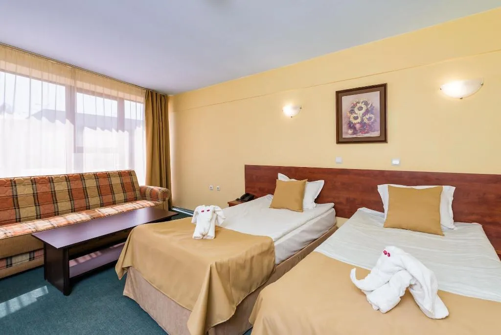 Room, Hotel Avenue, Bourgas