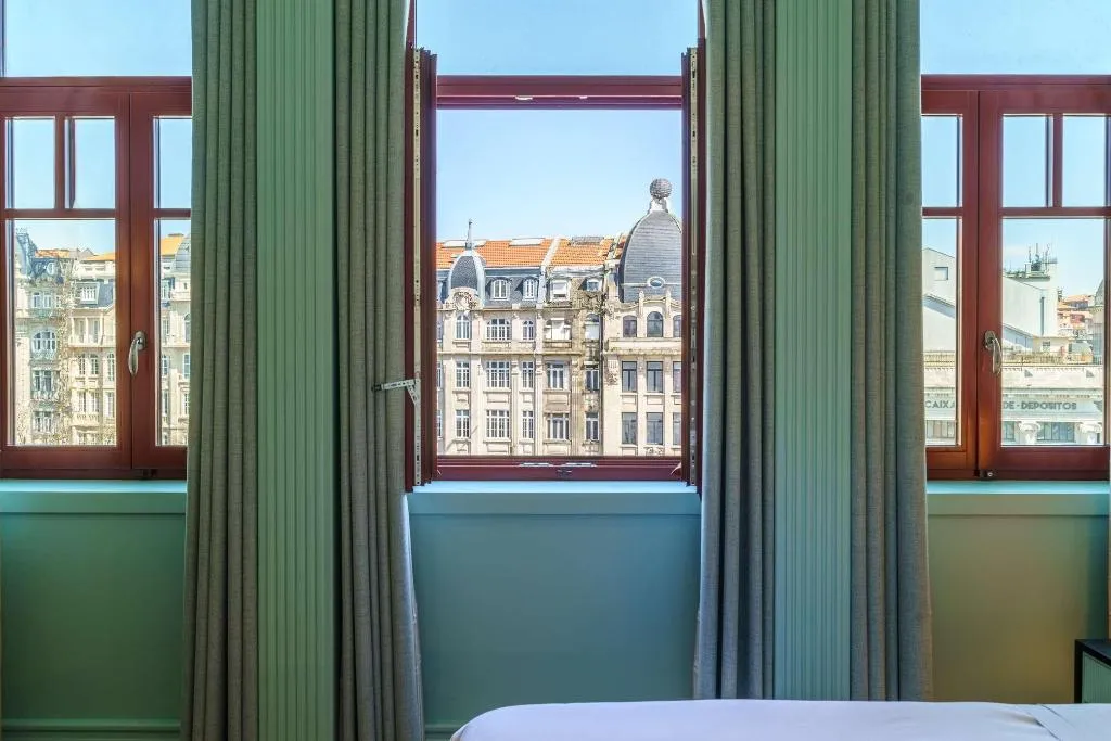 SINGLE STANDARD Room, The Editory Boulevard Aliados Hotel, Porto