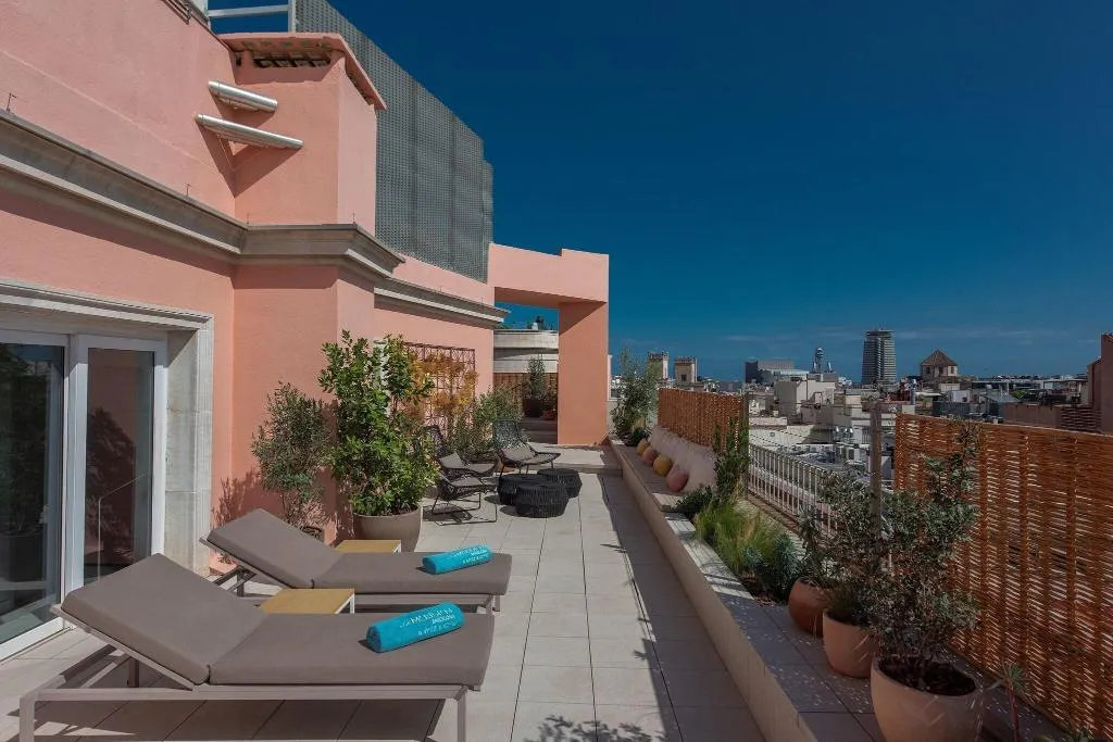 Sports and Entertainment, Le Meridien Barcelona, Barcelona
