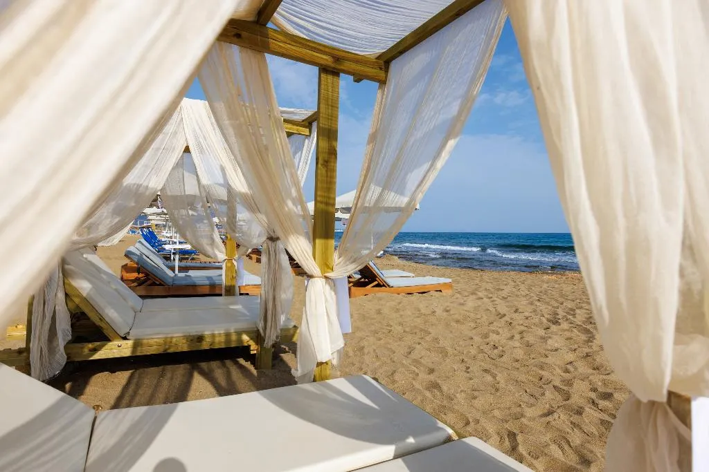 Beach, Malia Bay Beach Hotel & Bungalows, Crete