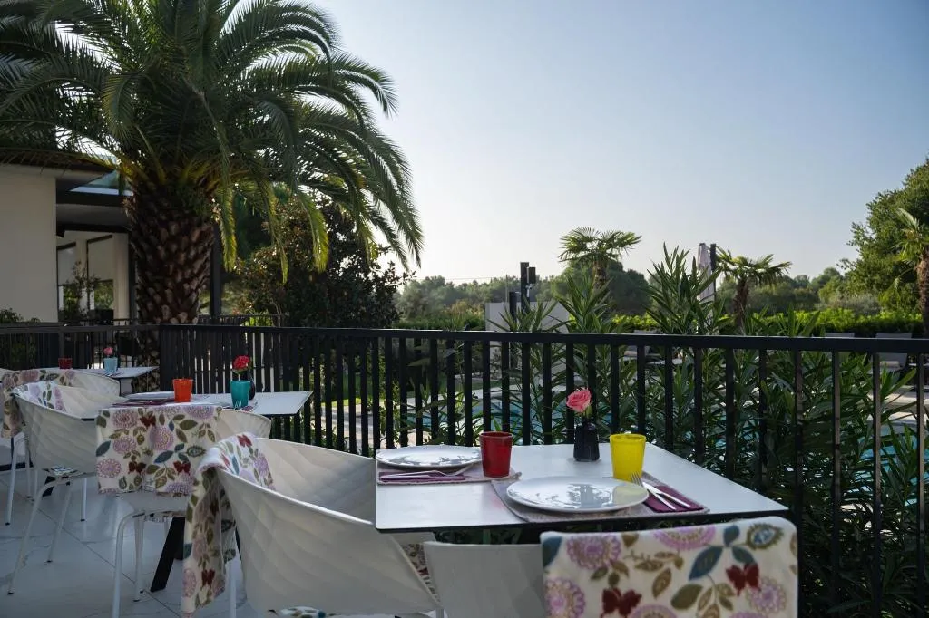 Terrace, Residence Vaal, Istria