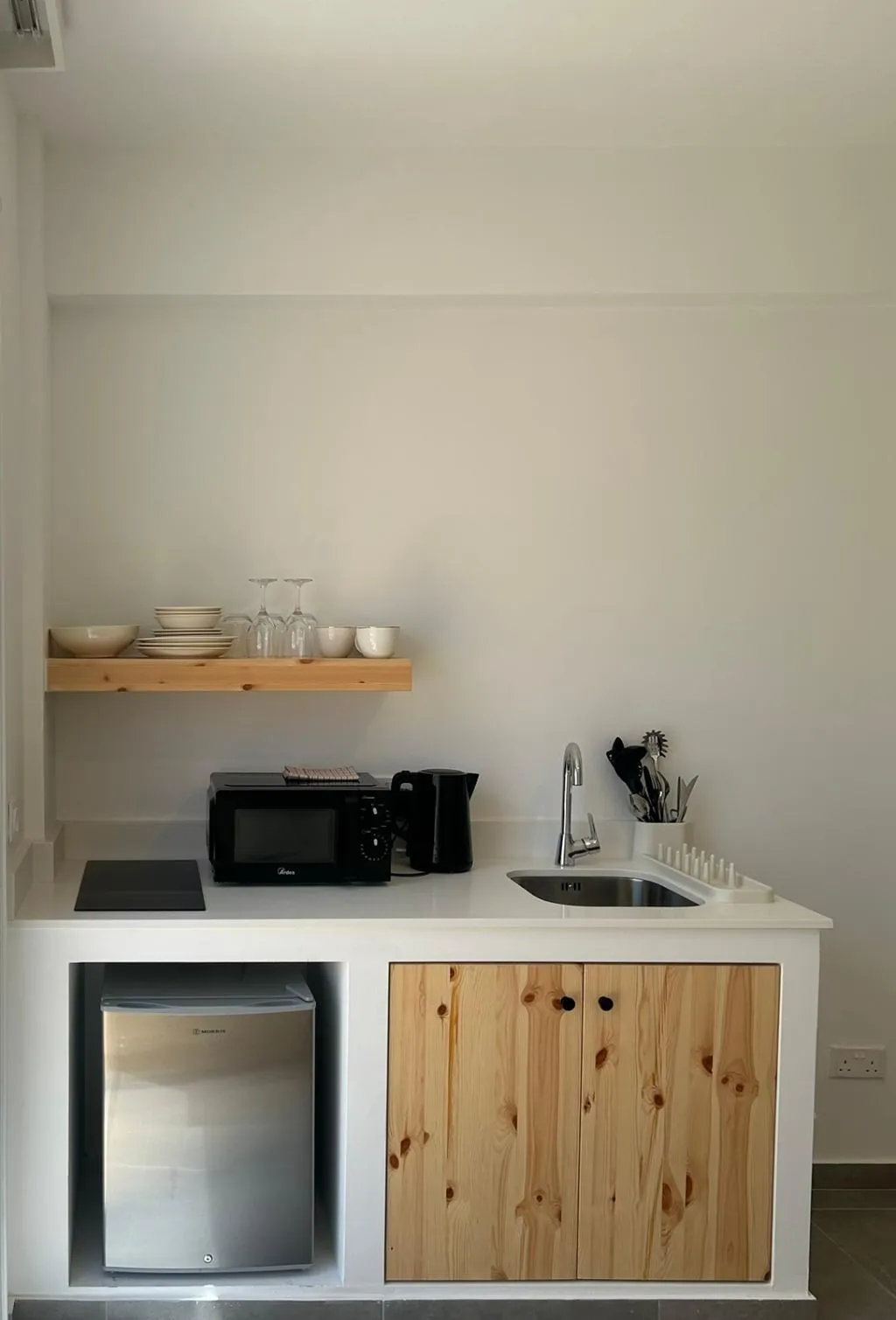 STUDIO STANDARD Room, Anais Bay Apartment, Cyprus