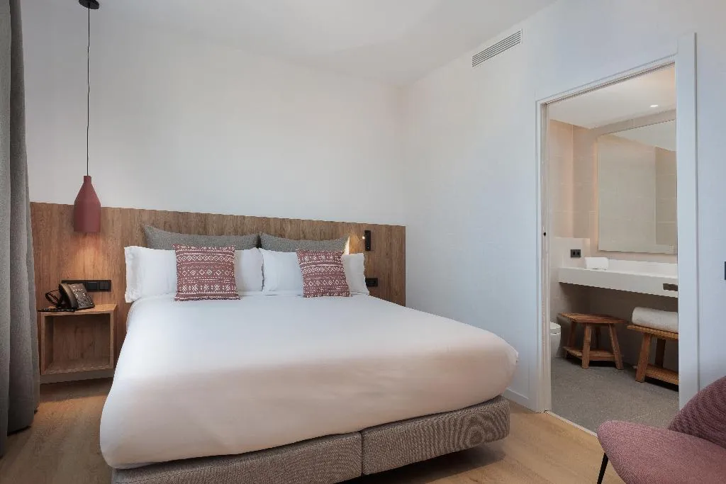 APARTMENT CITY VIEW TWO BEDROOMS Room, Tembo Barcelona, Barcelona