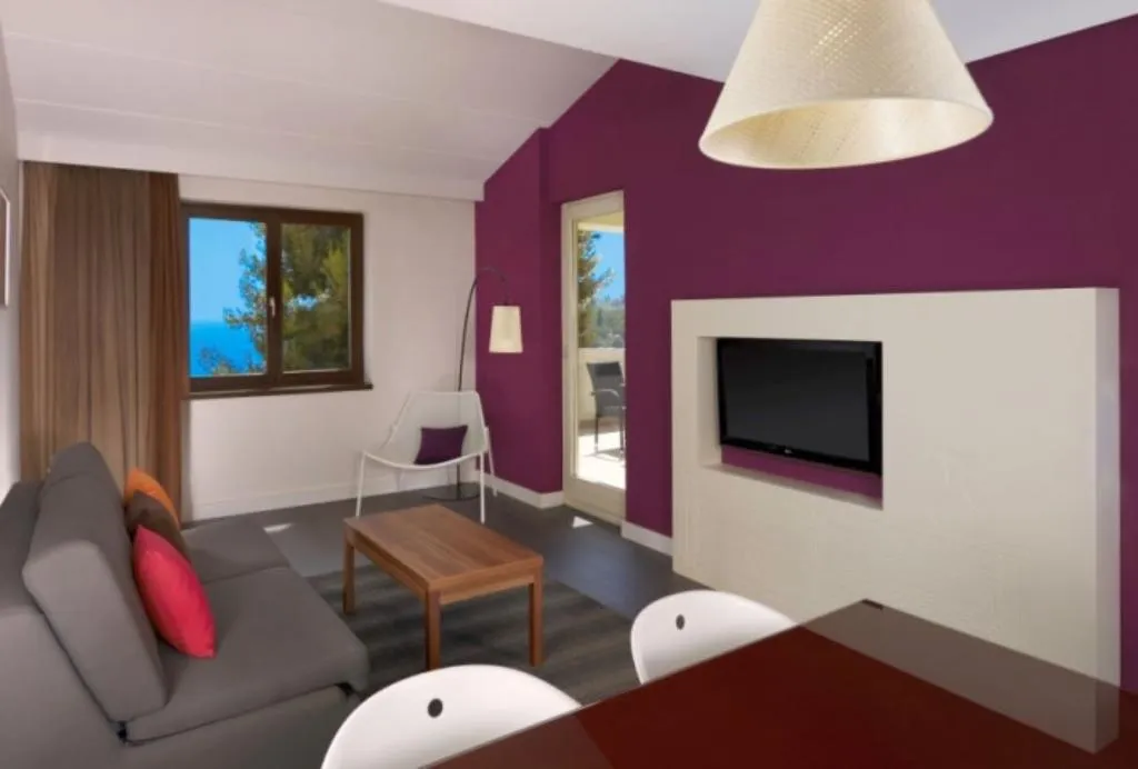 APARTMENT SIDE SEA VIEW Room, Park Plaza Verudela Resort, Istria