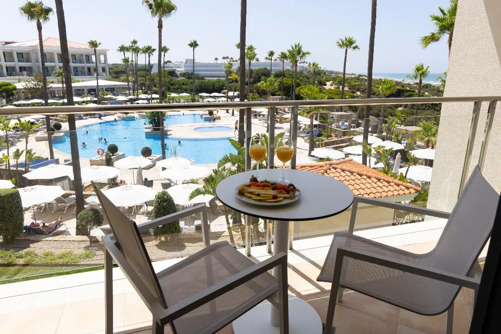 Double or Twin SIDE SEA VIEW Room, Hipotels Barrosa Palace, Costa De La Luz