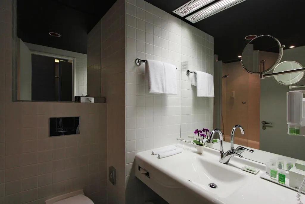 DOUBLE SUPERIOR Room, Arcotel John F, Berlin