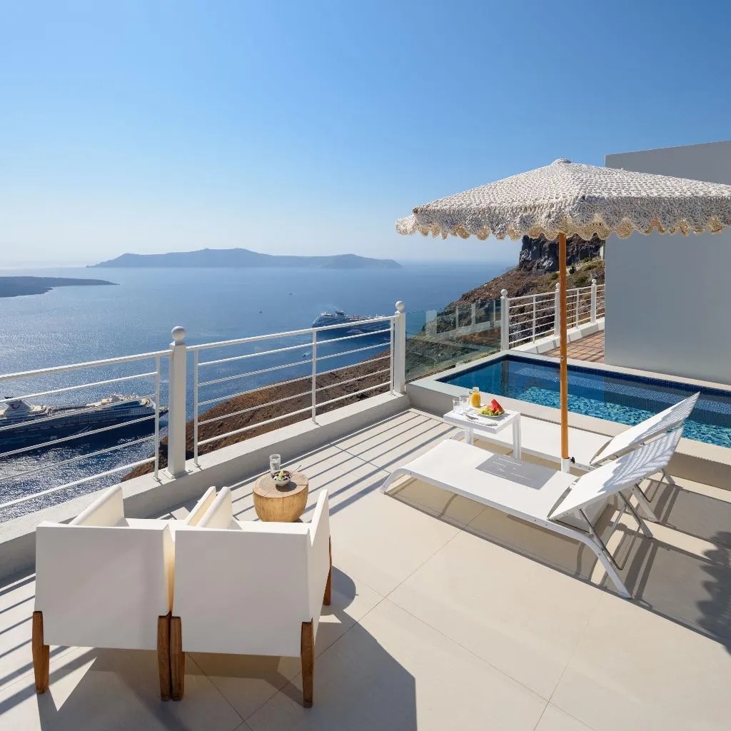 VILLA HONEYMOON Room, Nefeles Luxury Suites, Santorini