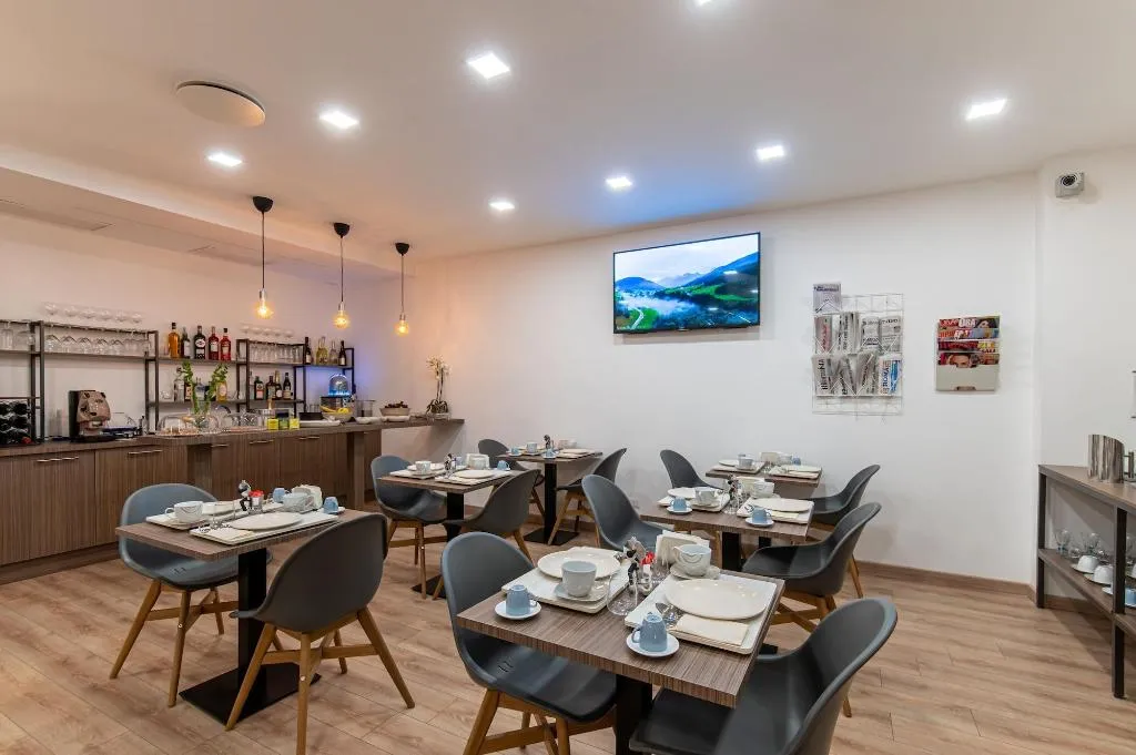 Restaurant, Neocore Boutique Hotel, Naples