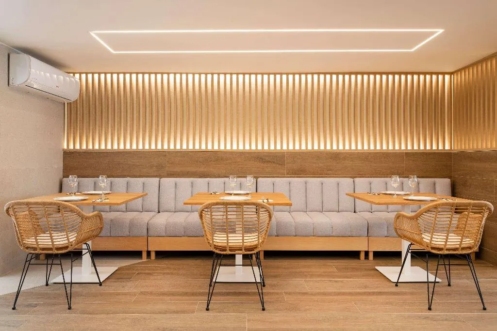 Restaurant, Halley Hotel & Apartments Affiliated by Meliá, Costa Blanca