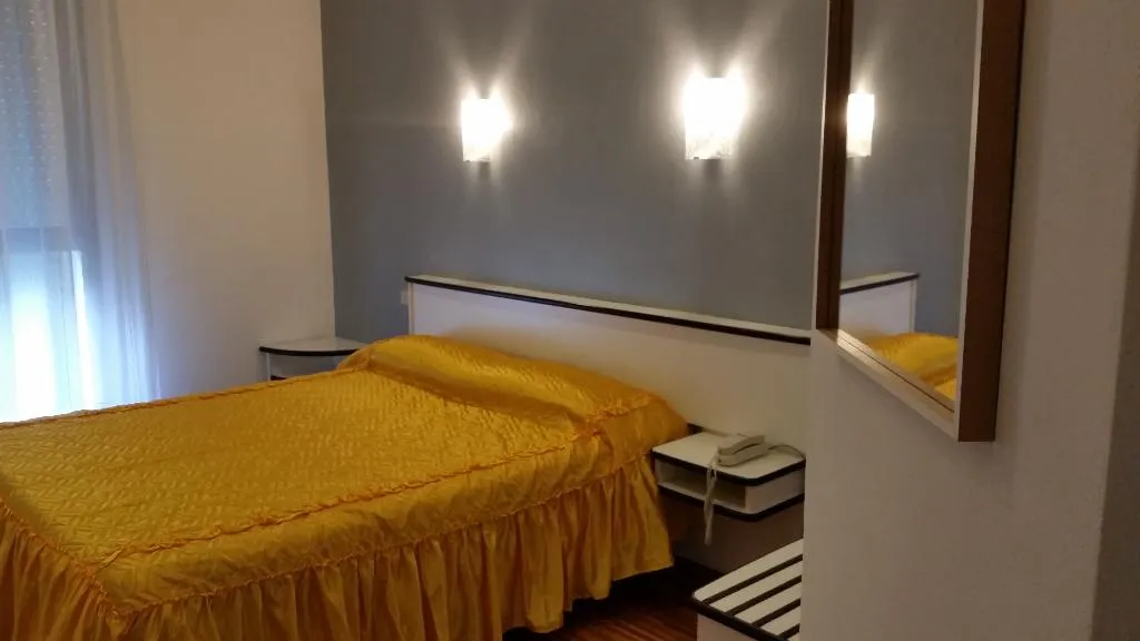 Double or Twin STANDARD Room, Hotel Le Colombelle, Venice