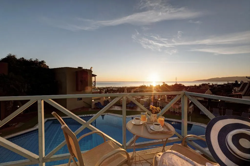 APARTMENT CAPACITY 3 Room, Piskopiano Village Resort, Crete