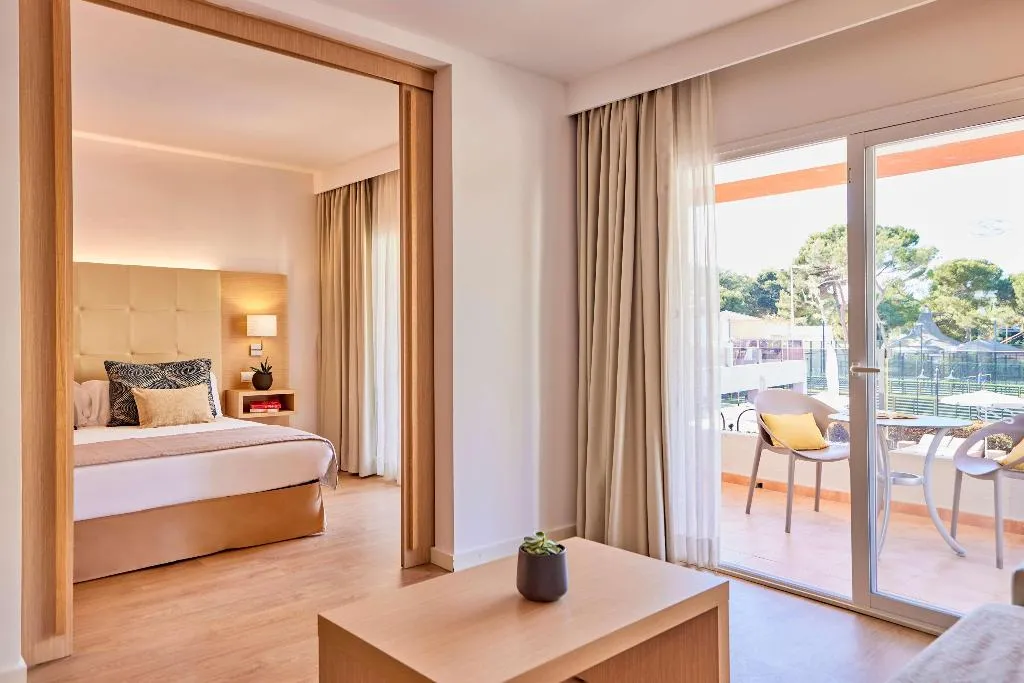 Room, Zafiro Bahia, Majorca