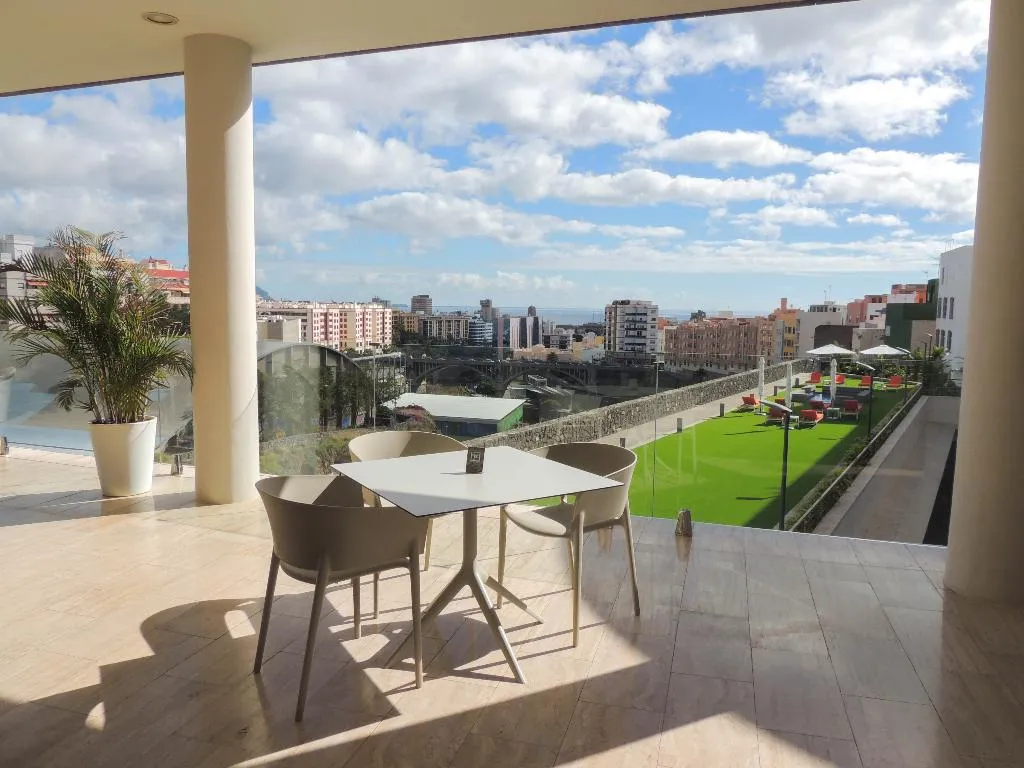 Terrace, Hotel Escuela Santa Cruz, Tenerife