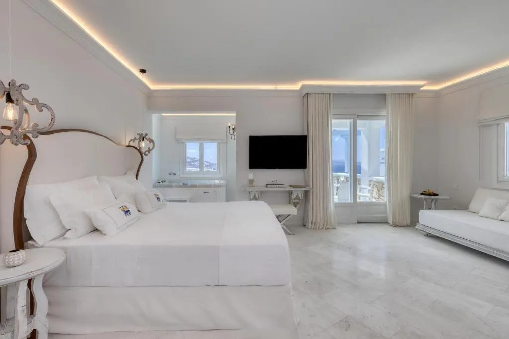 JUNIOR SUITE WITH PRIVATE POOL Room, Saint John Hotel Villas & Spa, Mykonos