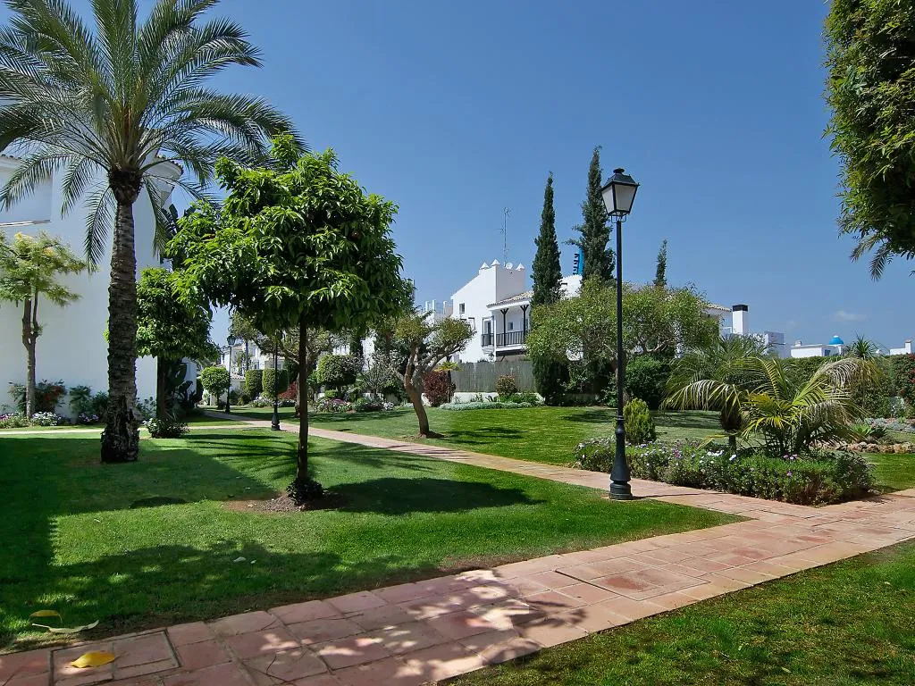 General view, Apartamentos Serinamar Marbella, Costa Del Sol