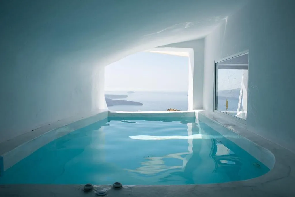Room, Heavens Edge by Mr and Mrs White, Santorini