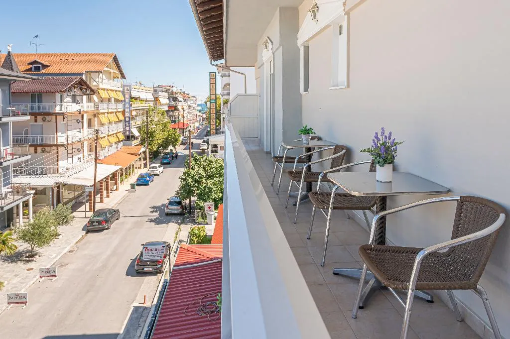 QUADRUPLE WITH BALCONY Room, Lucia Hotel Paralia, Thessaloniki