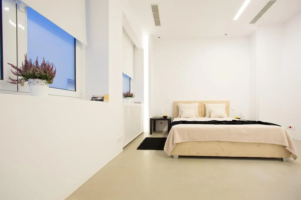 Room, Gk Athens, Athens