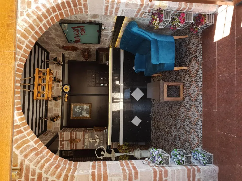 Lobby, Cunda Aksaç Otel, Izmir