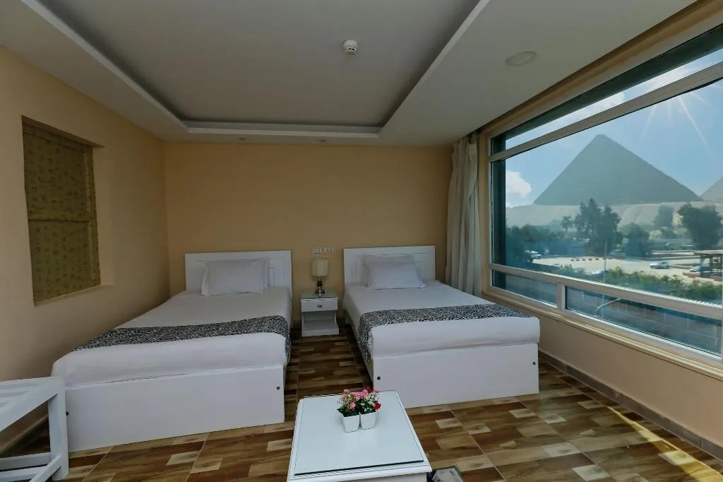 Room, Turquoise Pyramids Hotel, Cairo