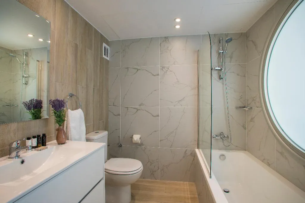 Double or Twin STANDARD Room, Leonardo Plaza Cypria Maris Beach Hotel & Spa, Cyprus