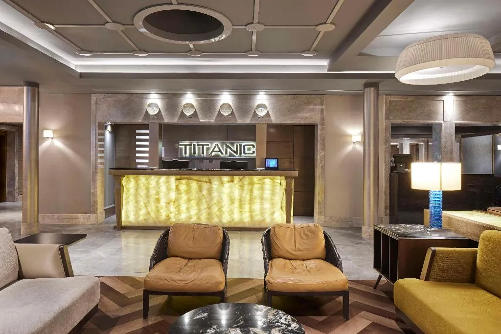 Lobby, Titanic Comfort Mitte, Berlin