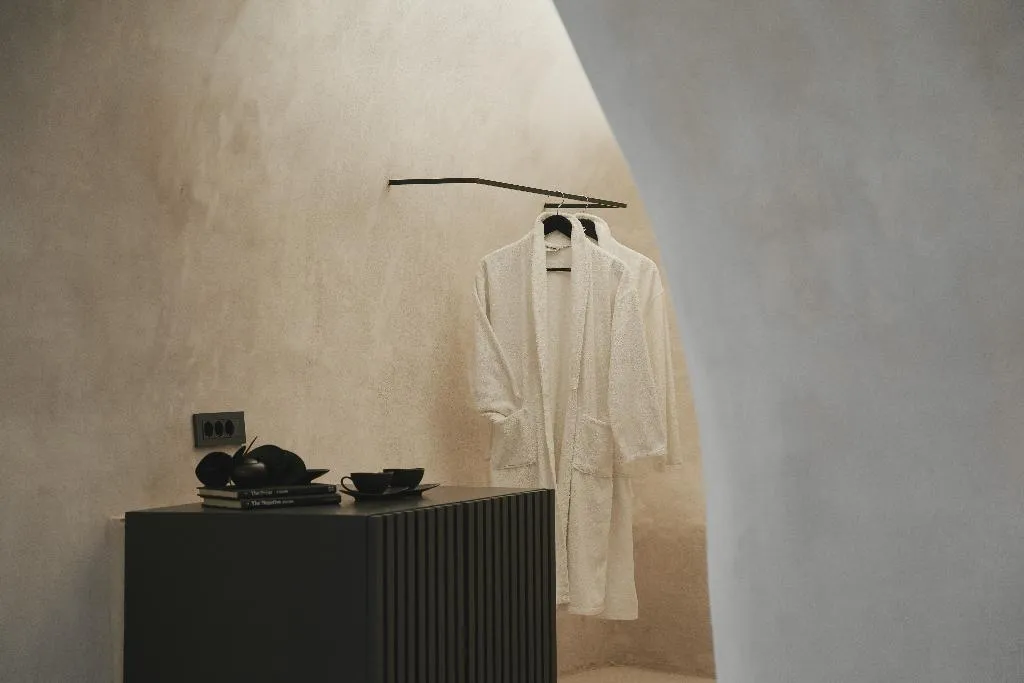 SUITE STANDARD Room, Divine Cave Experience, Santorini