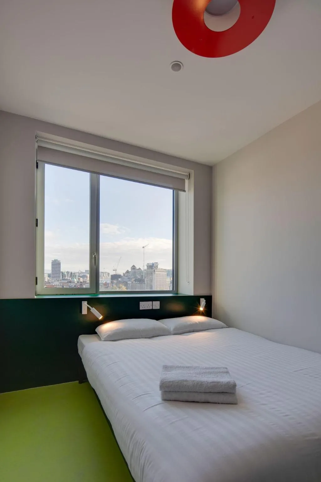 Room, Clink i Lár, Dublin
